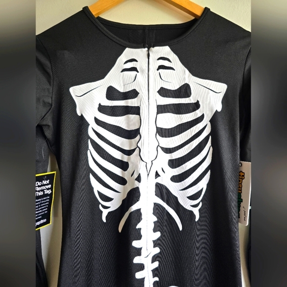 NWT! Tipsy Elves, Skeleton Bodysuit Costume, Black/White, Size Medium -$79.95 - Picture 9 of 13
